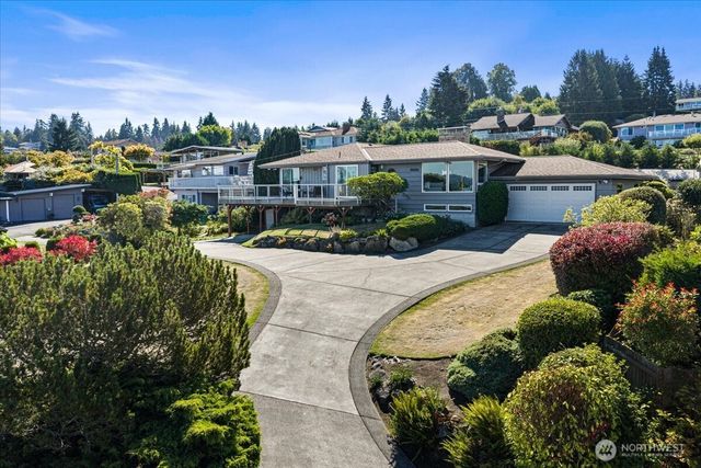 29860 Marine View Drive SW, Federal Way, WA 98023