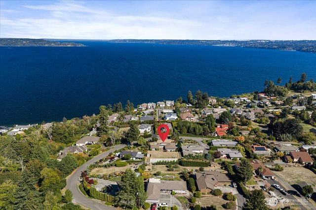 29860 Marine View Drive SW, Federal Way, WA 98023