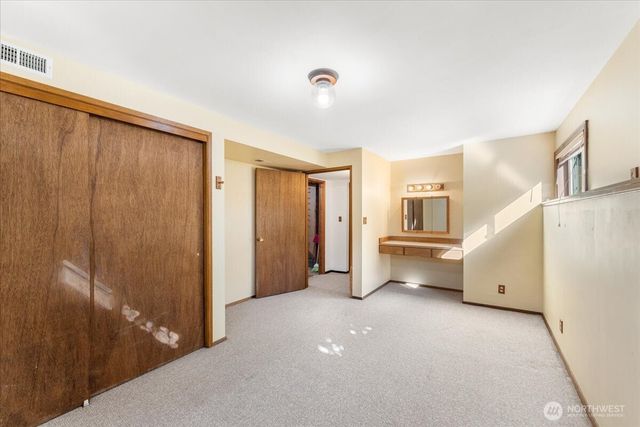 29860 Marine View Drive SW, Federal Way, WA 98023