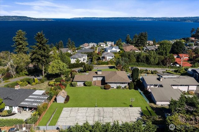 29860 Marine View Drive SW, Federal Way, WA 98023