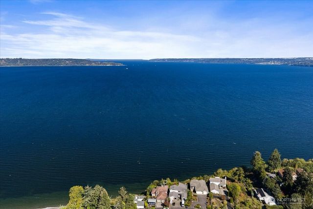 29860 Marine View Drive SW, Federal Way, WA 98023