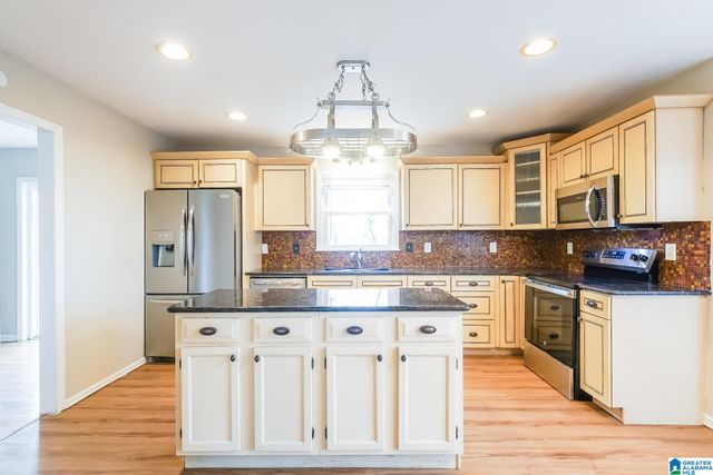 1125 INDEPENDENCE DRIVE, Alabaster, AL 35007