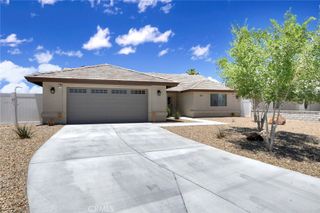 13722 Greenwood, Victorville, CA 92395