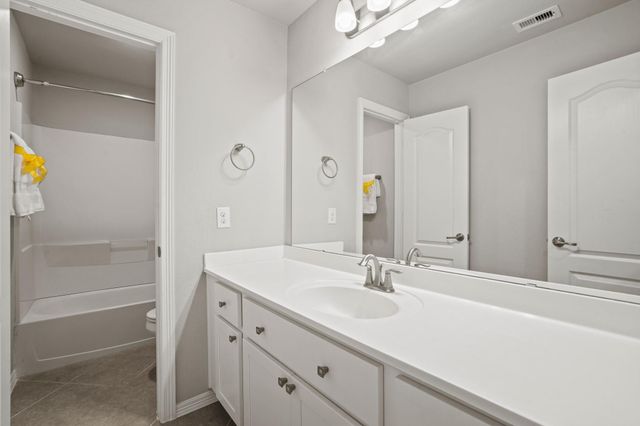 715 Red Elm Lane, Conroe, TX 77304