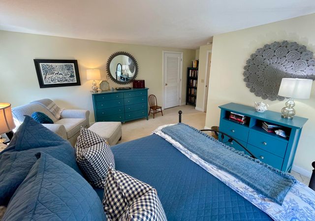 40 Riverview Lane, Centerville, MA 02632