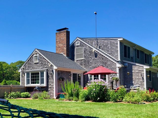 40 Riverview Lane, Centerville, MA 02632