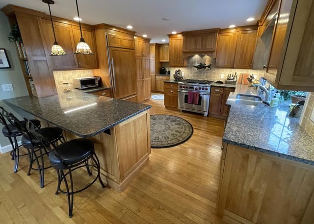 40 Riverview Lane, Centerville, MA 02632