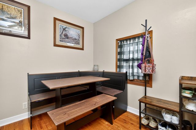 513 E 2nd Avenue, Indianola, IA 50125