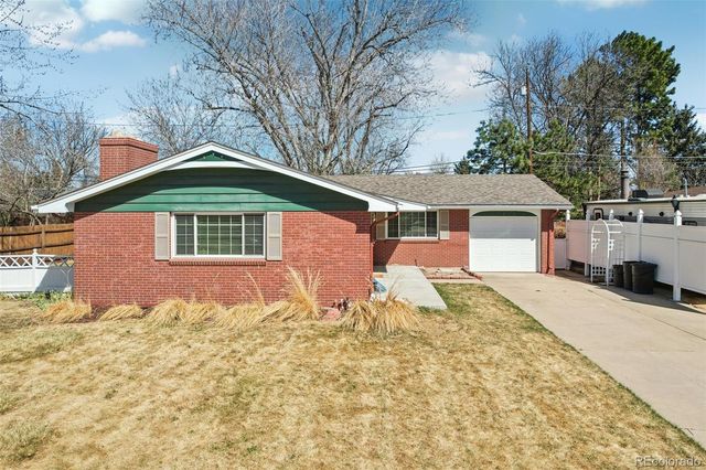 10423 W 62nd Avenue, Arvada, CO 80004