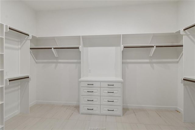 4558 Hicks Lane, Bryan, TX 77845