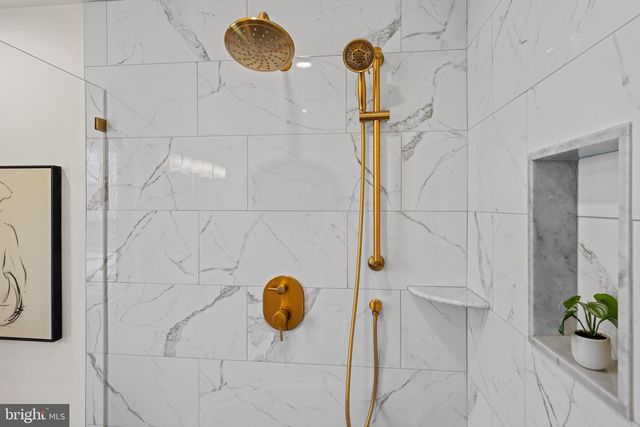 1439 DORCHESTER RD, Havertown, PA 19083