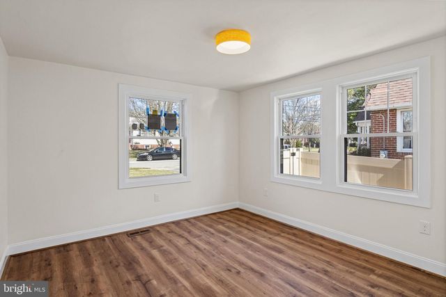 1439 DORCHESTER RD, Havertown, PA 19083