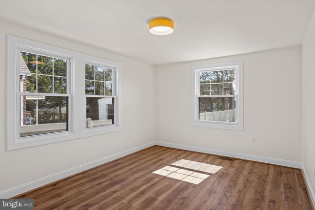 1439 DORCHESTER RD, Havertown, PA 19083