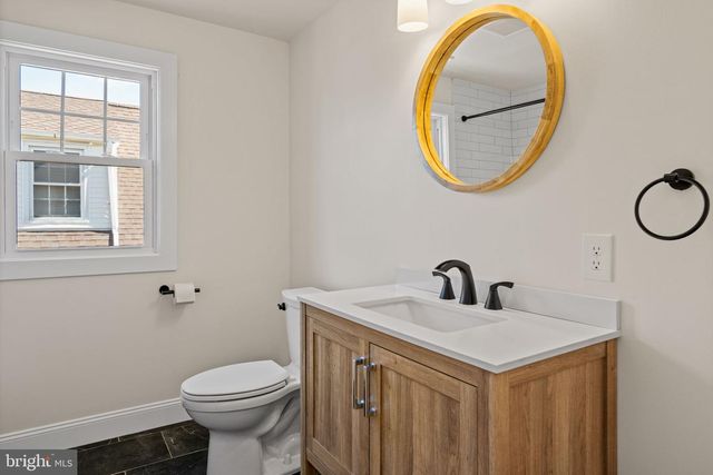 1439 DORCHESTER RD, Havertown, PA 19083