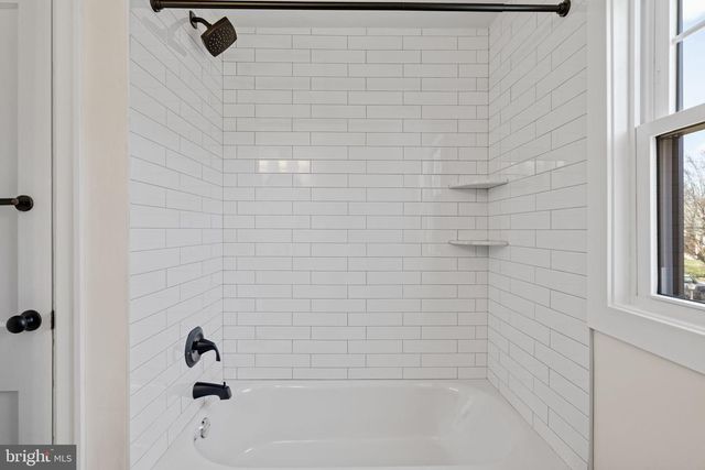 1439 DORCHESTER RD, Havertown, PA 19083