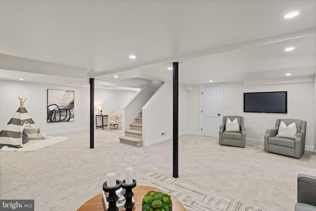 1439 DORCHESTER RD, Havertown, PA 19083