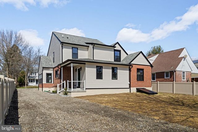 1439 DORCHESTER RD, Havertown, PA 19083