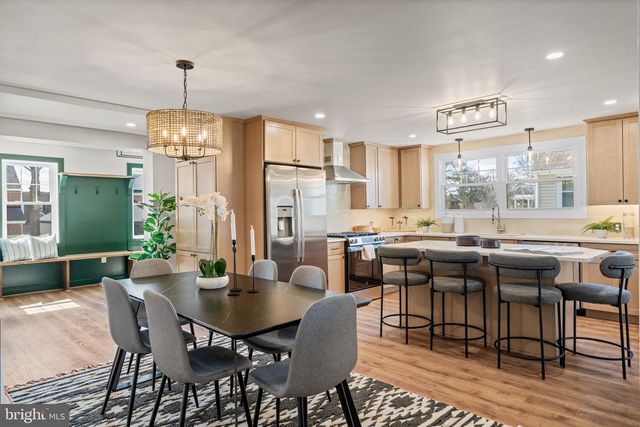 1439 DORCHESTER RD, Havertown, PA 19083