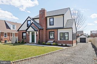 1439 DORCHESTER RD, Havertown, PA 19083