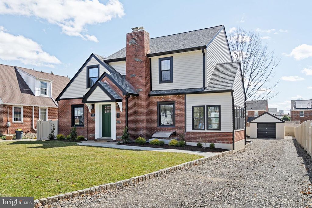 1439 DORCHESTER RD, Havertown, PA 19083