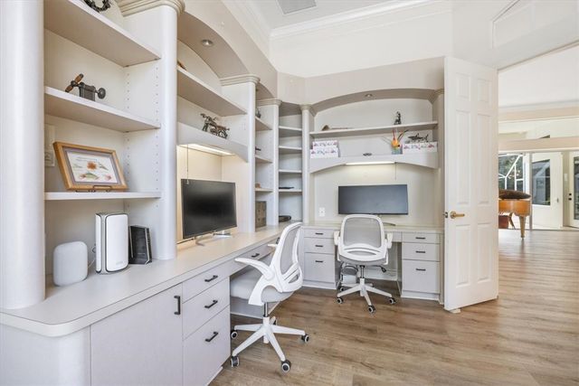 641 Marbrisa River Lane, Indian River Shores, FL 32963