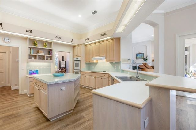 641 Marbrisa River Lane, Indian River Shores, FL 32963