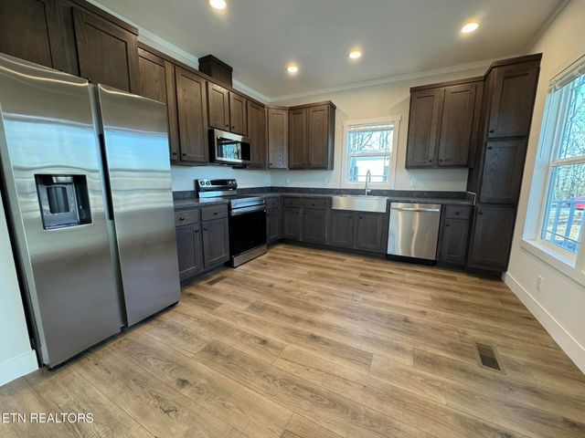 1619 Scenic Drive, Athens, TN 37303