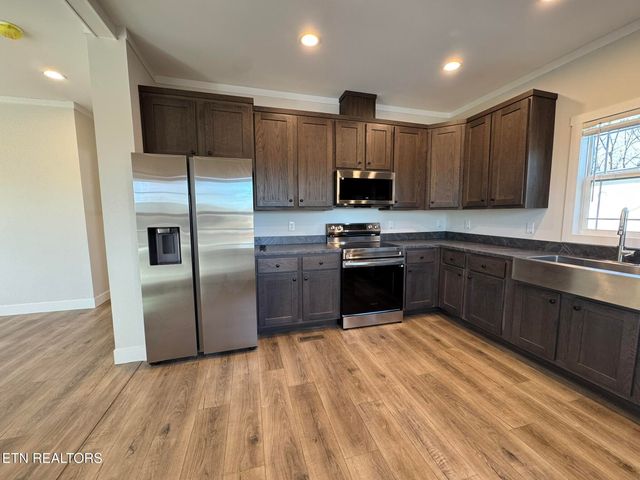 1619 Scenic Drive, Athens, TN 37303