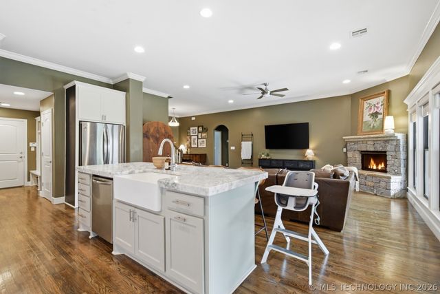 12045 S 68th East Avenue, Bixby, OK 74008