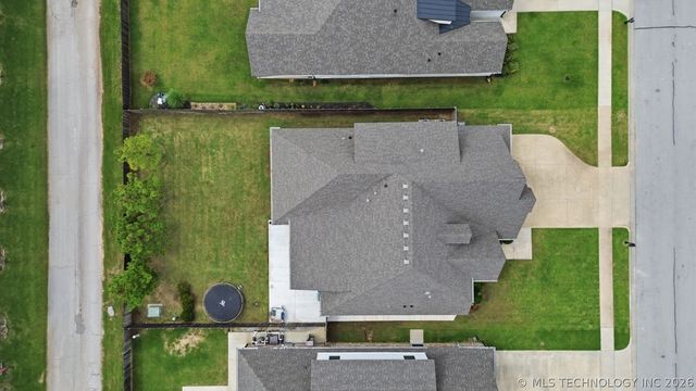 12045 S 68th East Avenue, Bixby, OK 74008