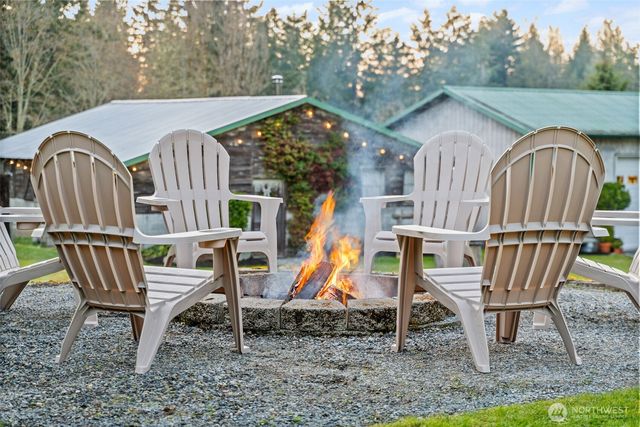 8733 Johnson Point Road NE, Olympia, WA 98516