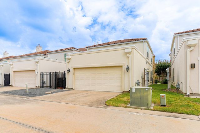 13417 Preston Cliff Court, Houston, TX 77077