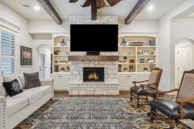 7003 E 91st Street North N, Owasso, OK 74073