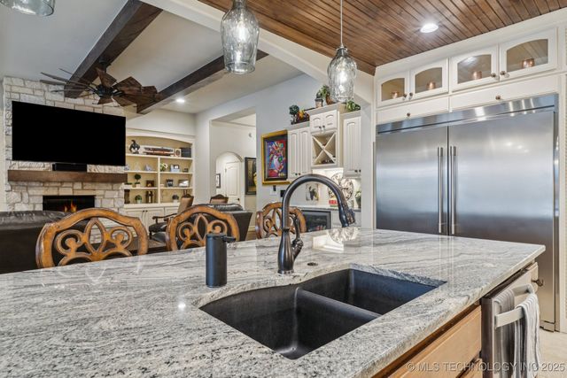 7003 E 91st Street North N, Owasso, OK 74073