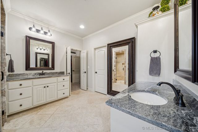 7003 E 91st Street North N, Owasso, OK 74073