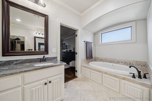 7003 E 91st Street North N, Owasso, OK 74073