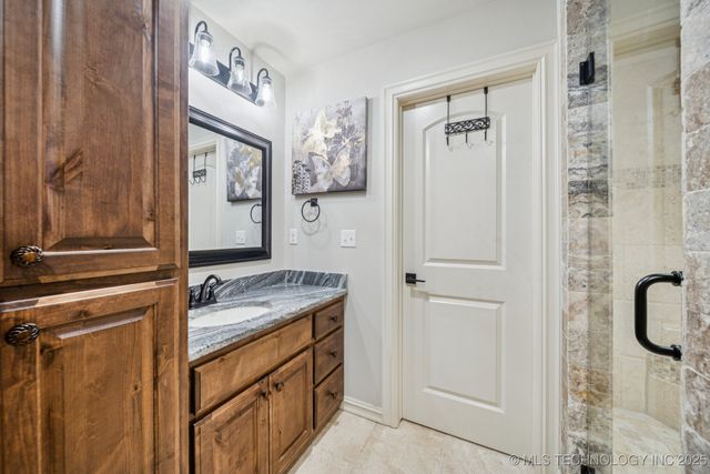 7003 E 91st Street North N, Owasso, OK 74073