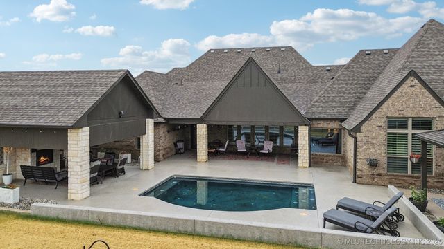 7003 E 91st Street North N, Owasso, OK 74073