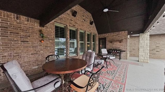 7003 E 91st Street North N, Owasso, OK 74073