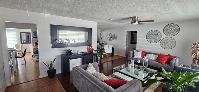 7000 NW 11th Street, Margate, FL 33063