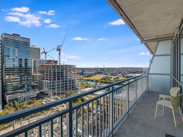 222 West Ave 1907, Austin, TX 78701