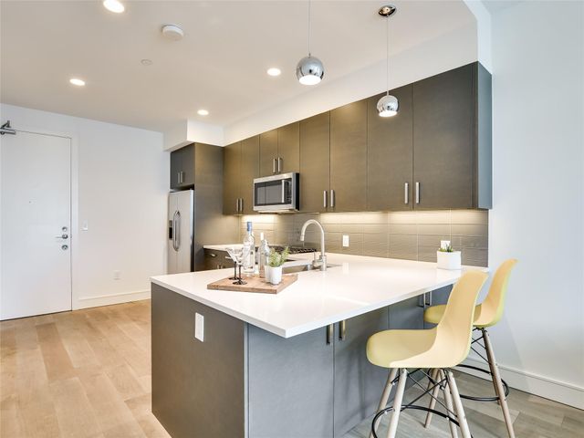 222 West Ave 1907, Austin, TX 78701