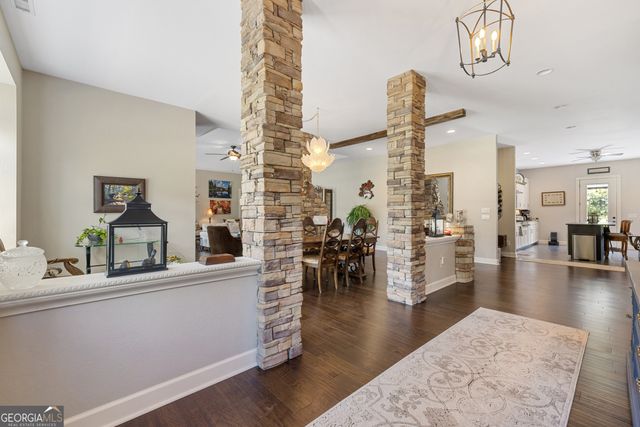 1502 Smithfield Lane, Young Harris, GA 30582