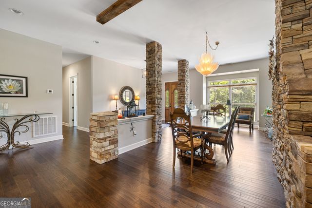 1502 Smithfield Lane, Young Harris, GA 30582