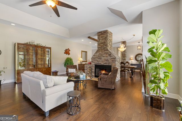 1502 Smithfield Lane, Young Harris, GA 30582