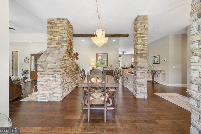 1502 Smithfield Lane, Young Harris, GA 30582