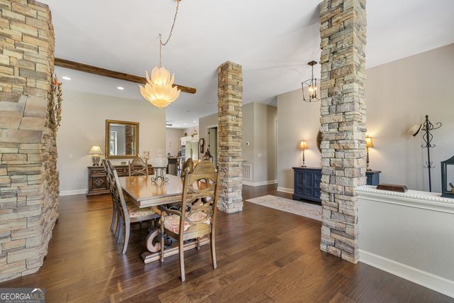 1502 Smithfield Lane, Young Harris, GA 30582