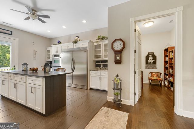 1502 Smithfield Lane, Young Harris, GA 30582