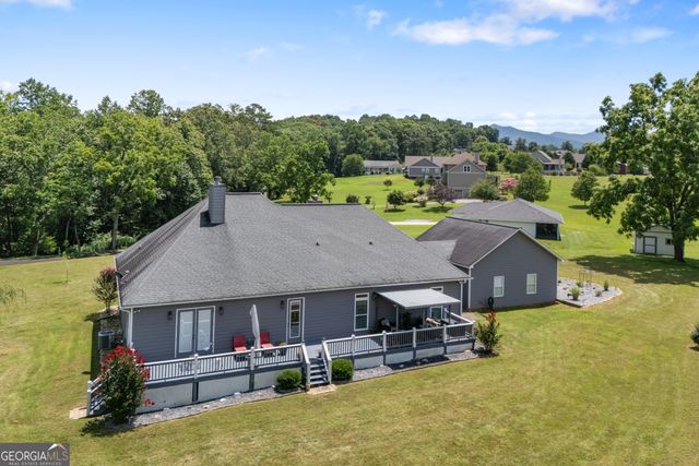 1502 Smithfield Lane, Young Harris, GA 30582