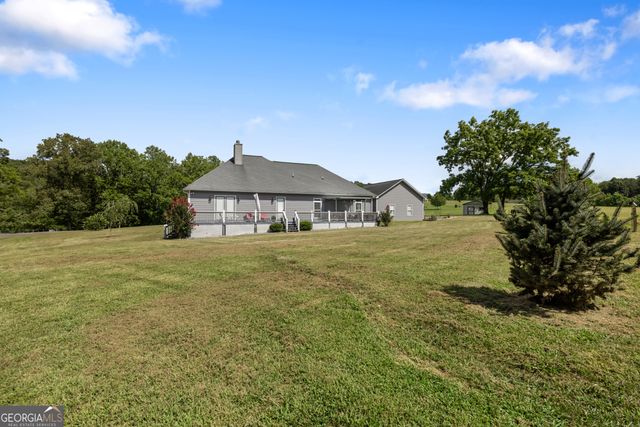 1502 Smithfield Lane, Young Harris, GA 30582